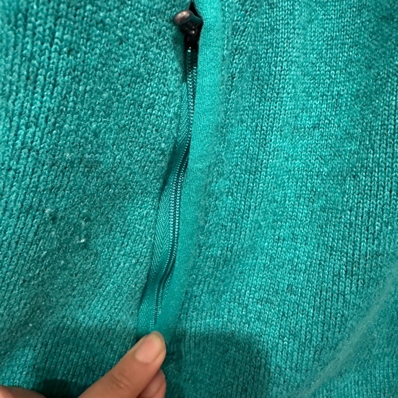 Patagonia Sweater - Picture 3 of 13
